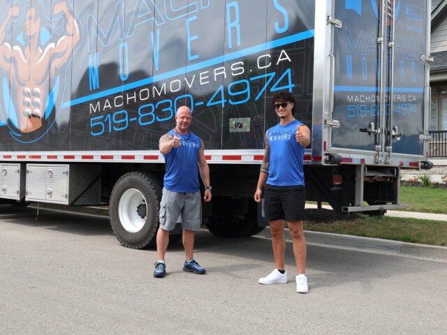 Movers cost in Oakville - Macho Movers Inc. moving truck and crew